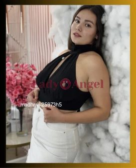 I am Madhavi, Travel escort from Delhi