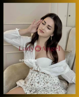 I am Nidhi, Outcall escort from Delhi