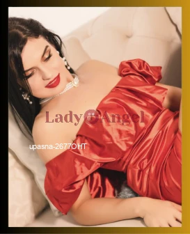 I am Upasna, Mature escort from Delhi